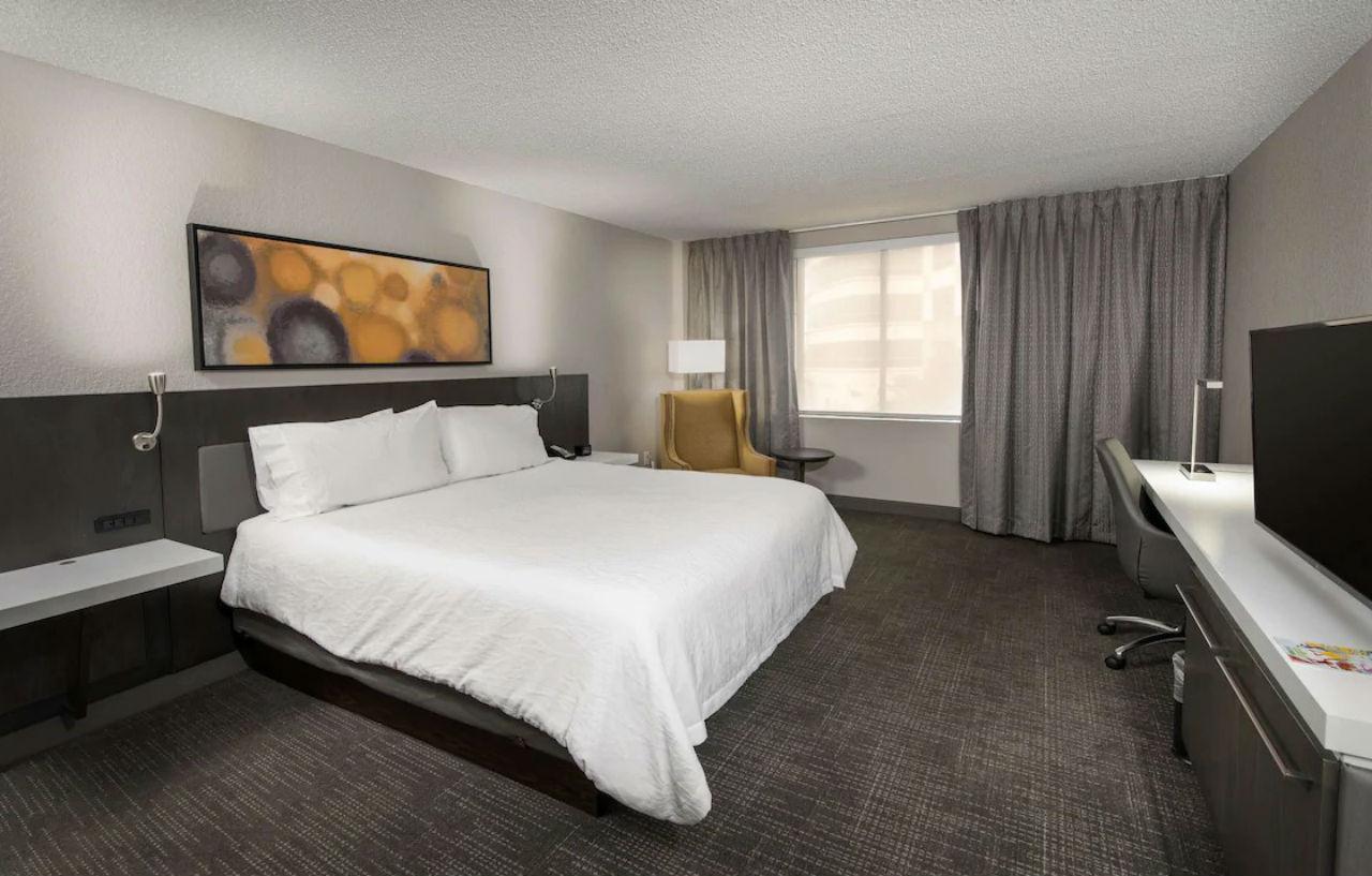 Hilton Garden Inn Las Colinas Irving Exteriör bild