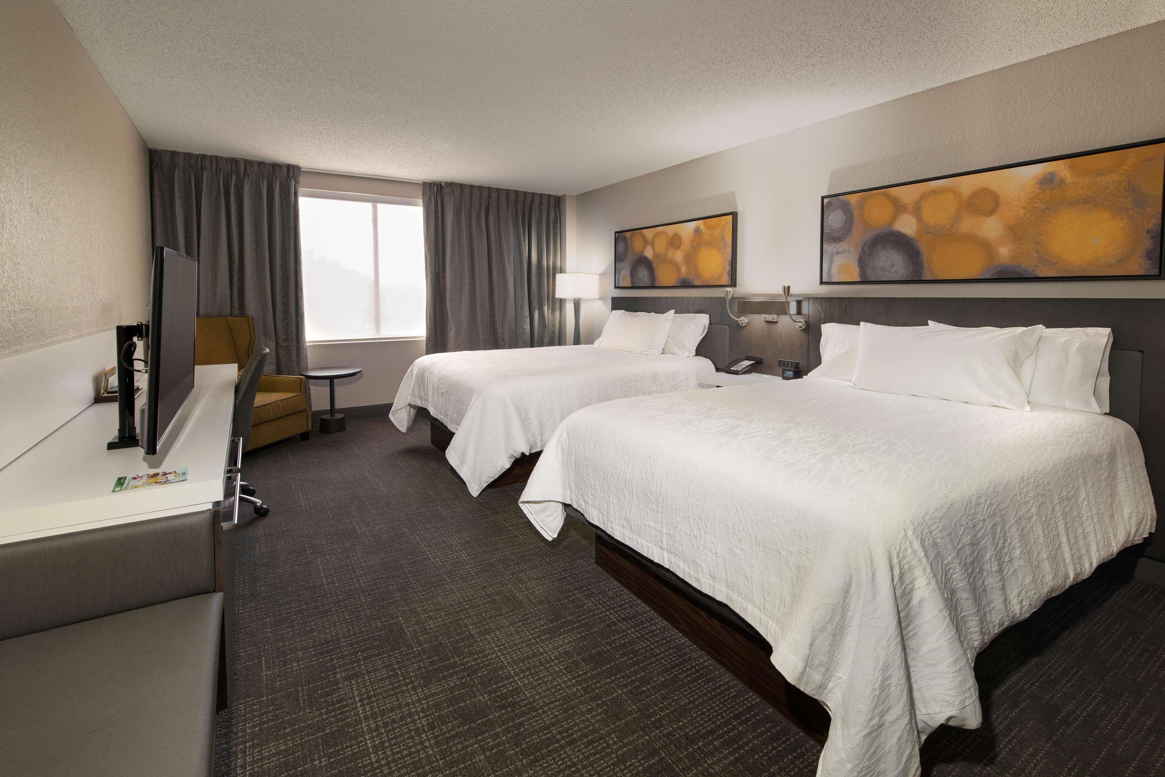 Hilton Garden Inn Las Colinas Irving Exteriör bild