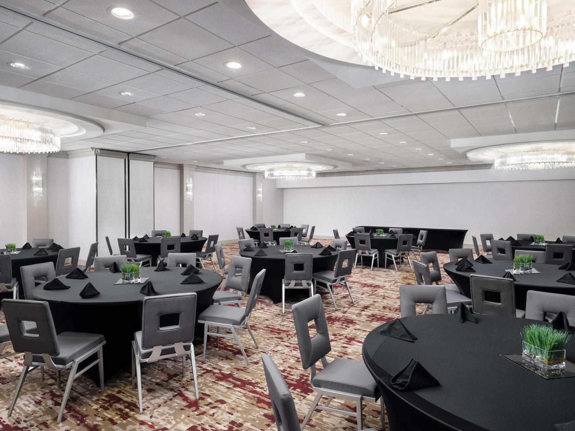 Hilton Garden Inn Las Colinas Irving Exteriör bild