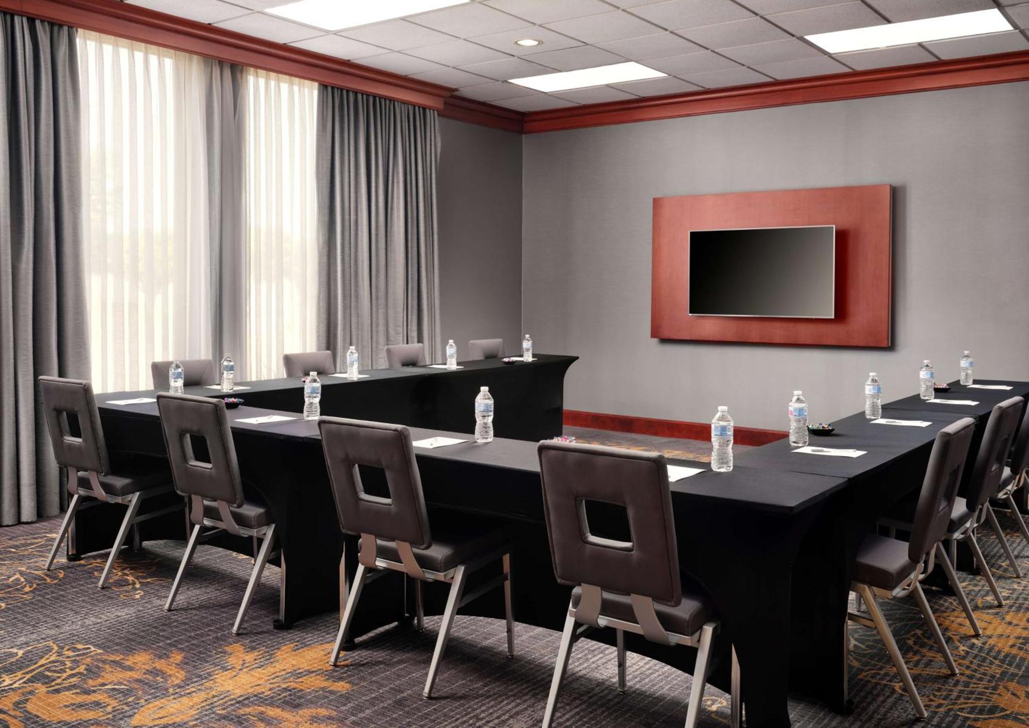 Hilton Garden Inn Las Colinas Irving Exteriör bild
