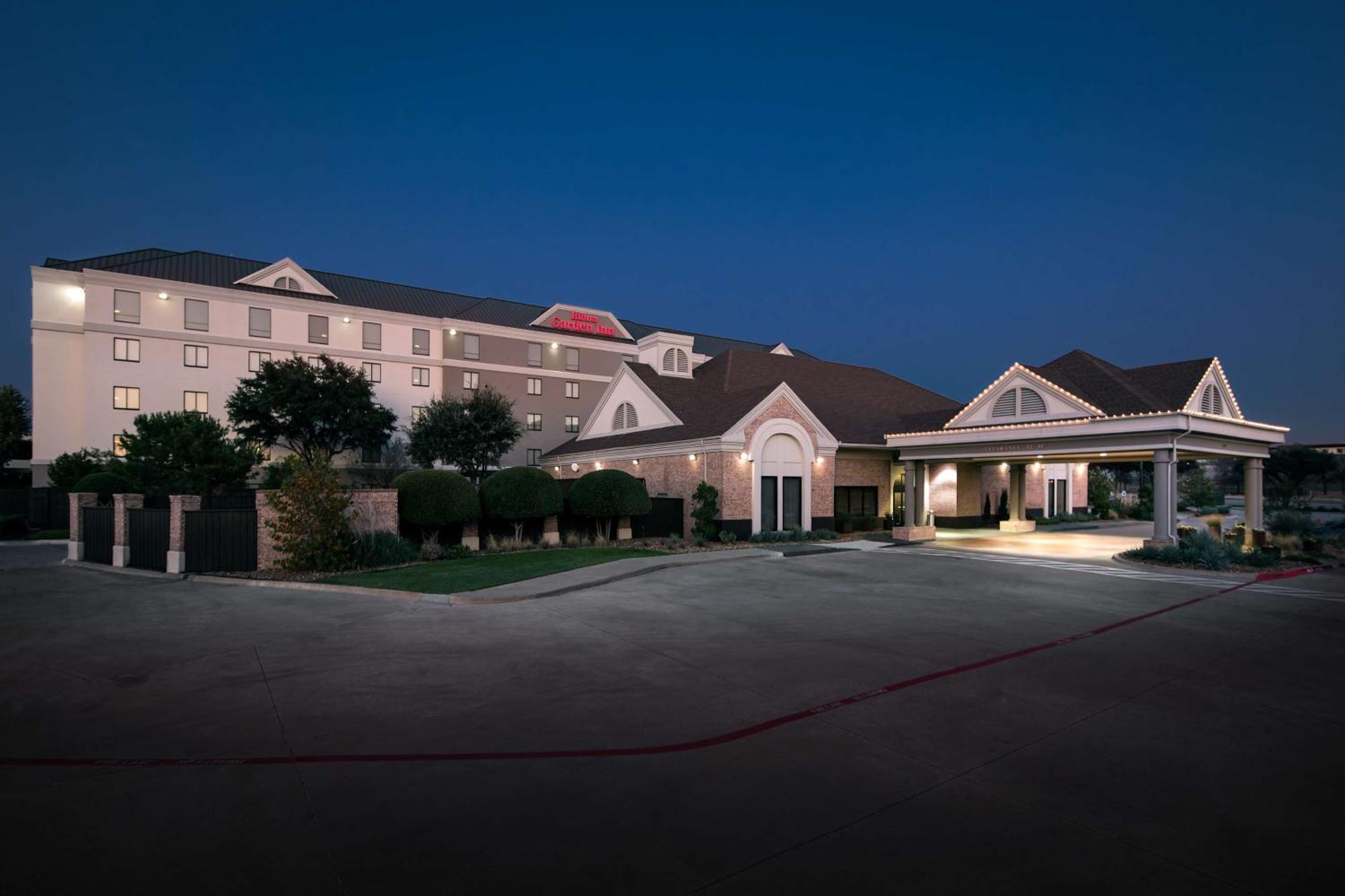 Hilton Garden Inn Las Colinas Irving Exteriör bild