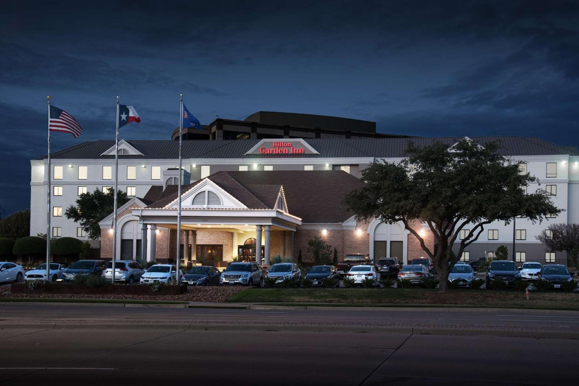 Hilton Garden Inn Las Colinas Irving Exteriör bild